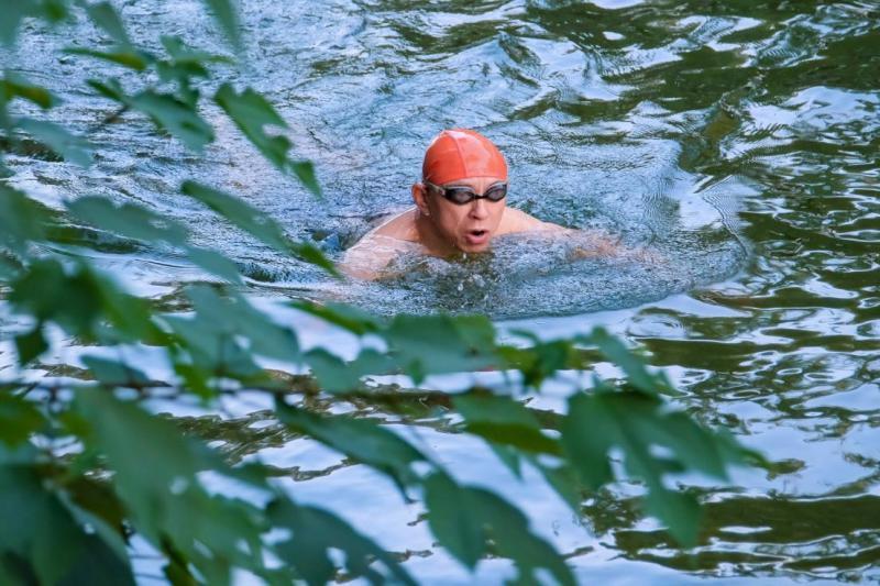 刘忠禹, ER, 希望借此激 刘忠禹, ER, 希望借此激