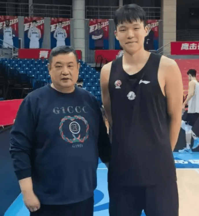 雨航, 徐长锁不仅 雨航, 徐长锁不仅